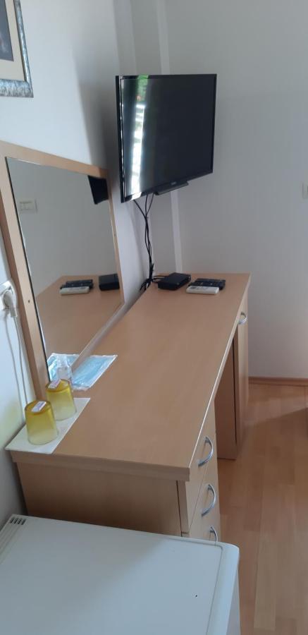 Apartments & Rooms Villa Adamovic Умаг Екстериор снимка